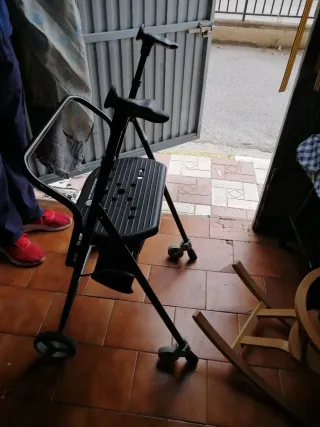Andador Ortopédico con Asiento