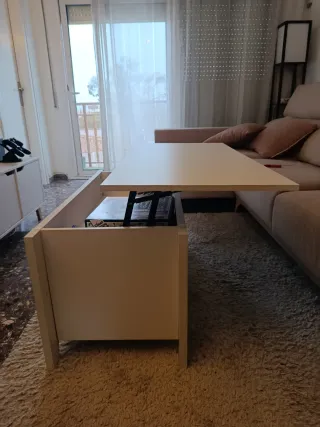 Mesa de centro de madera blanca