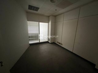 Local comercial en venta en Centre - Estació en Sant Cugat del Vallès