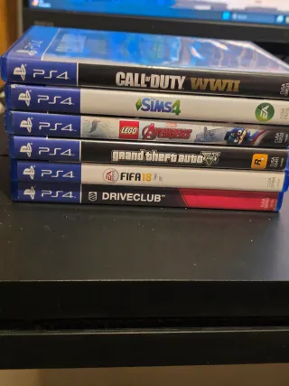 PS4 500GB + 2 Mandos + 6 Juegos