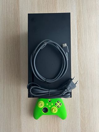 XBOX Series X NUEVA Y GARANTÍA MICROSOFT