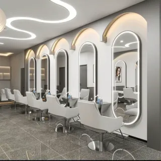 Espejo LED con marco dorado