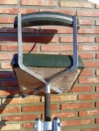 SILLA INDUSTRIAL ANTIGUA