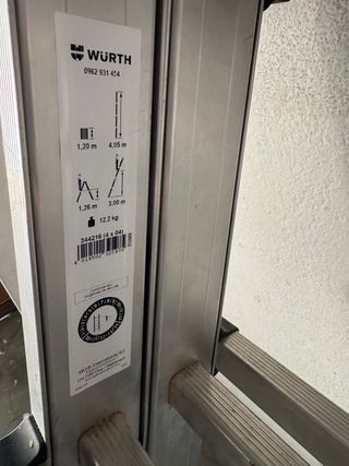 Escalera aluminio plegable Wurth