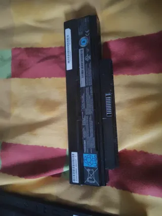 Toshiba nb500-13j | Linux mint | 300GB