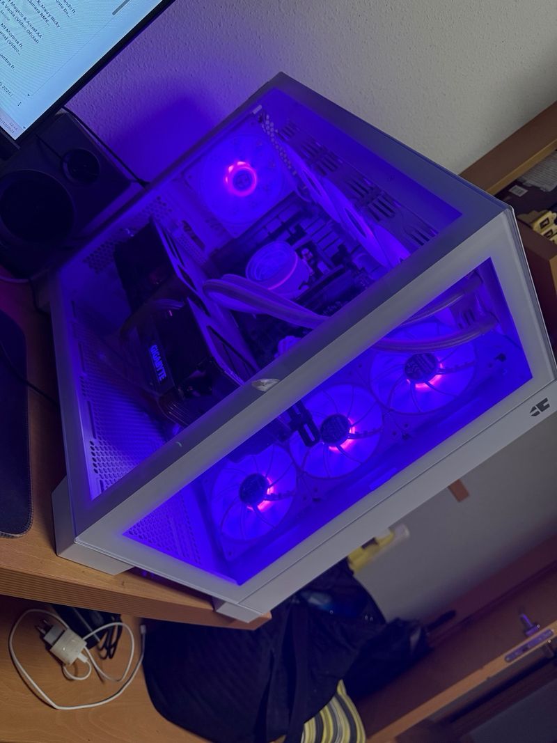 PC Gaming RTX 4080 Super / Ryzen 7 7800X3D
