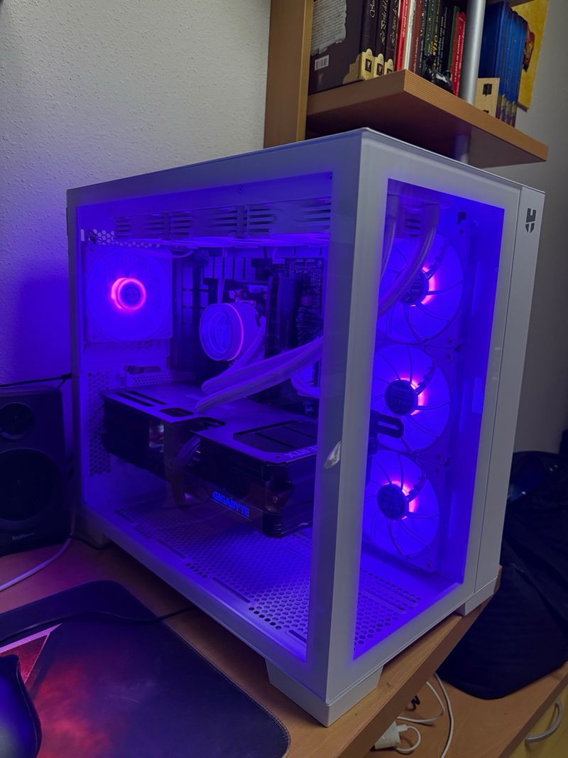 PC Gaming RTX 4080 Super / Ryzen 7 7800X3D afbeelding 2