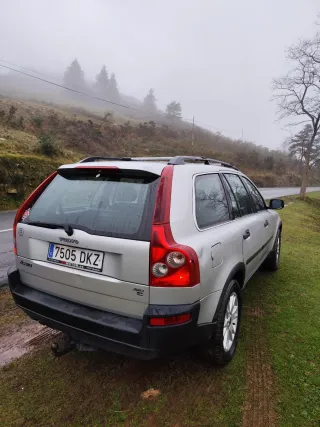 Volvo XC90 2005