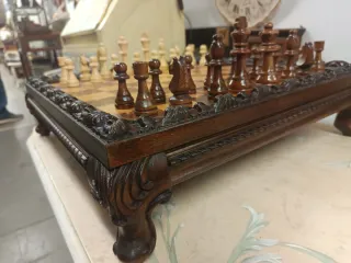 Scacchiera in legno con re 9 cm