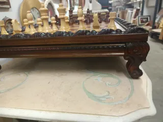 Scacchiera in legno con re 9 cm