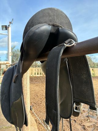 Silla montar Wintec Isabel 17,5” completa