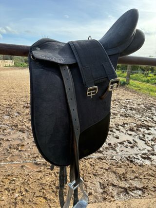 Silla montar Wintec Isabel 17,5” completa