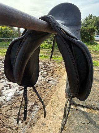 Silla montar Wintec Isabel 17,5” completa