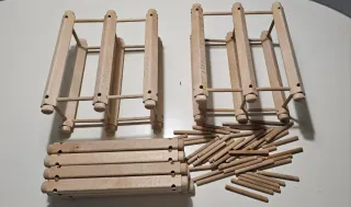 Botellero de madera desmontable.