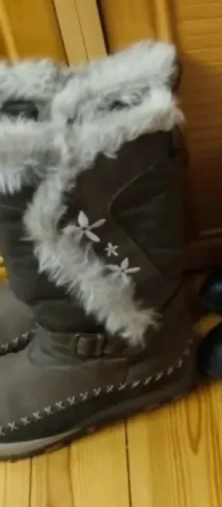 Botas marrones forradas talla 37