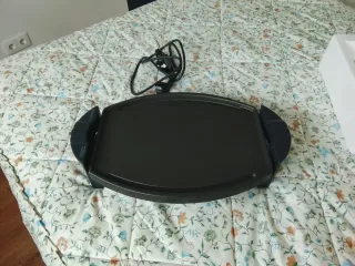 Plancha Eléctrica Taurus 1100W