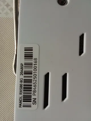 Tarjeta Gráfica RX 580 2048SP (No funciona)