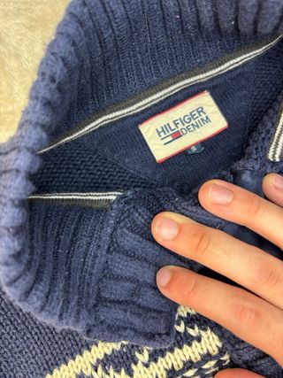 Maglione Tommy Hilfiger blu e bianco Brescia