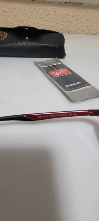 Gafas de Sol Ray-Ban Rojas y Grises