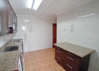 Piso en alquiler en Centro en Gijón