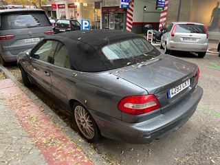 Volvo C70 2003