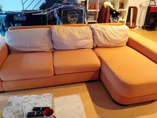 Sofá modular naranja grande