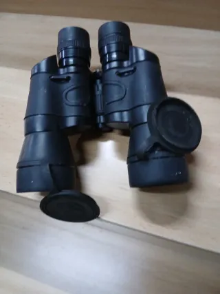 Prismáticos negros