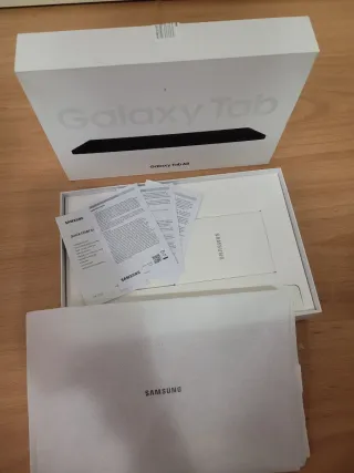 Caja Samsung Galaxy Tab A8 Negra