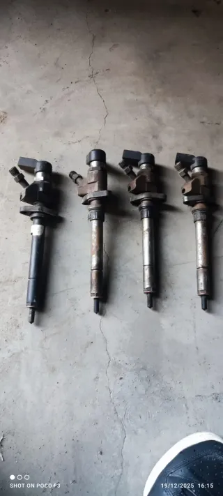 Inyectores Fiat  scudo  8 plazas (4 unidades)