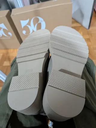 Botas de piel Zara Beige