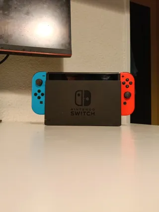 Nintendo Switch Azul y Rojo