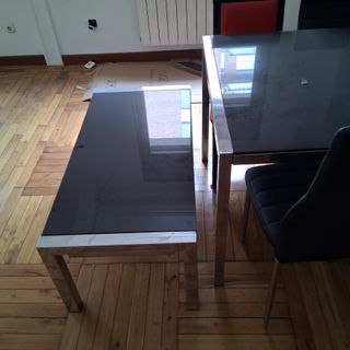 Mesa comedor cristal + 6 sillas + mesa auxiliar