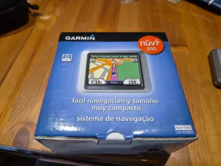 Navegador Garmin nüvi 200