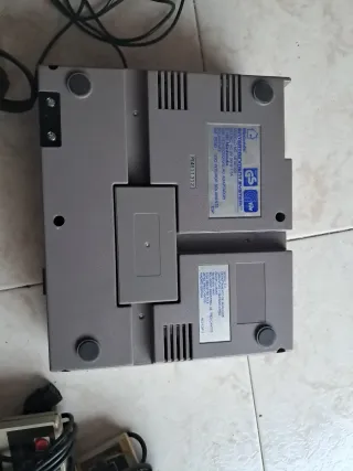 Super Nintendo Completa con Mandos y Cables