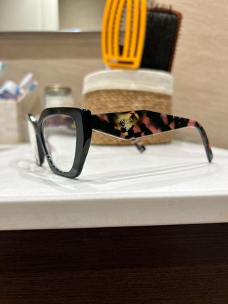 Gafas de vista Prada negras y multicolor