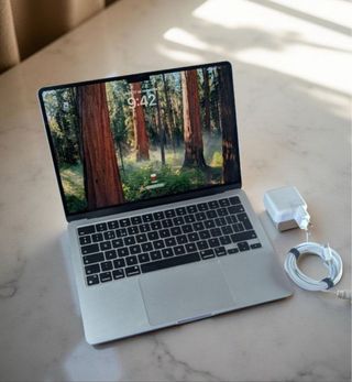 MacBook Air M2 Gris Espacial