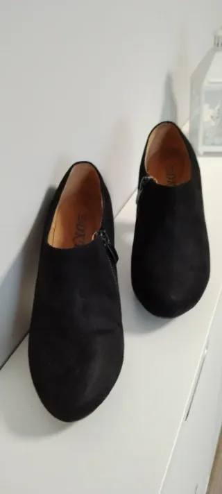 Botines de tacón negros