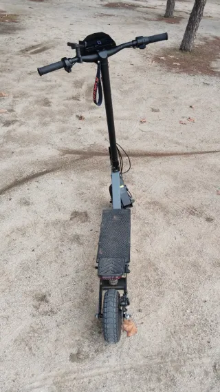 Patinete eléctrico 90 km autonomía