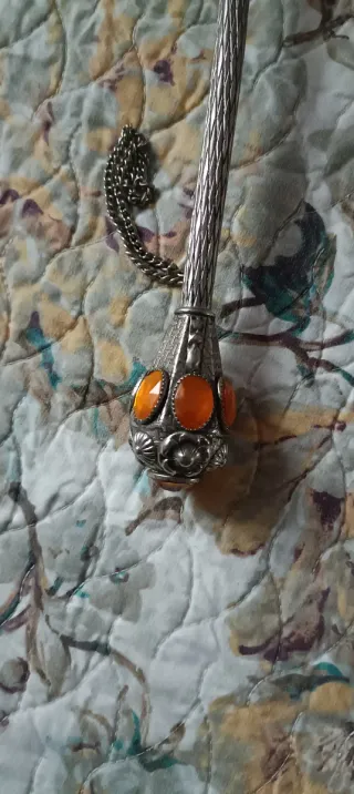 Sombrilla antigua naranja y dorada