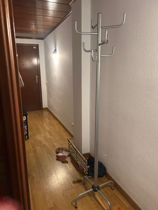 Perchero Metálico Plateado