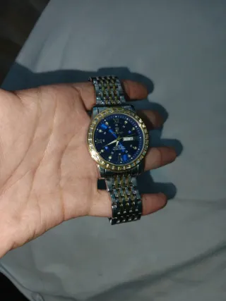 Reloj Aquatic Dorado y Azul