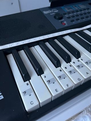 Piano eléctrico 61 teclas RockJam