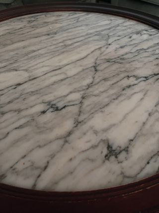 Mesa antigua mármol y madera