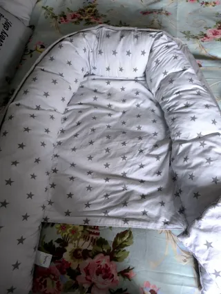 Reductor de cuna estrellas grises