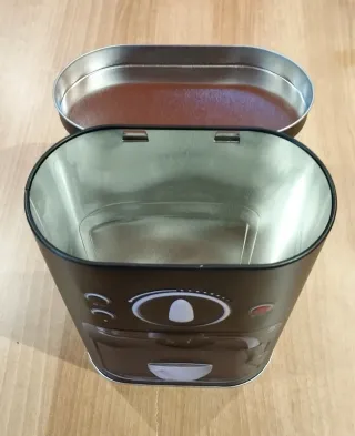 Caja metálica decorativa para café