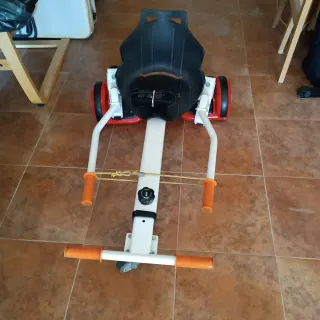 Hoverboard con asiento y cargador