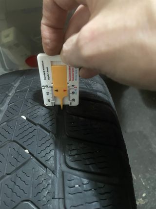 4 Neumáticos Invierno BMW 225/40/R18 Runflat