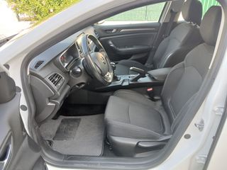 Renault Megane 1.5 DCi 115cv Business 2022