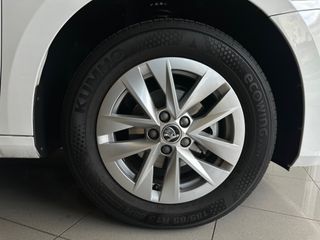 Skoda Fabia 1.0 2024