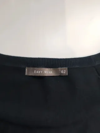 Chaqueta negra de punto